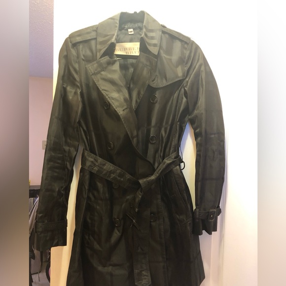 Authentic Burberry plaid trench coat (sz S) - Picture 2 of 6